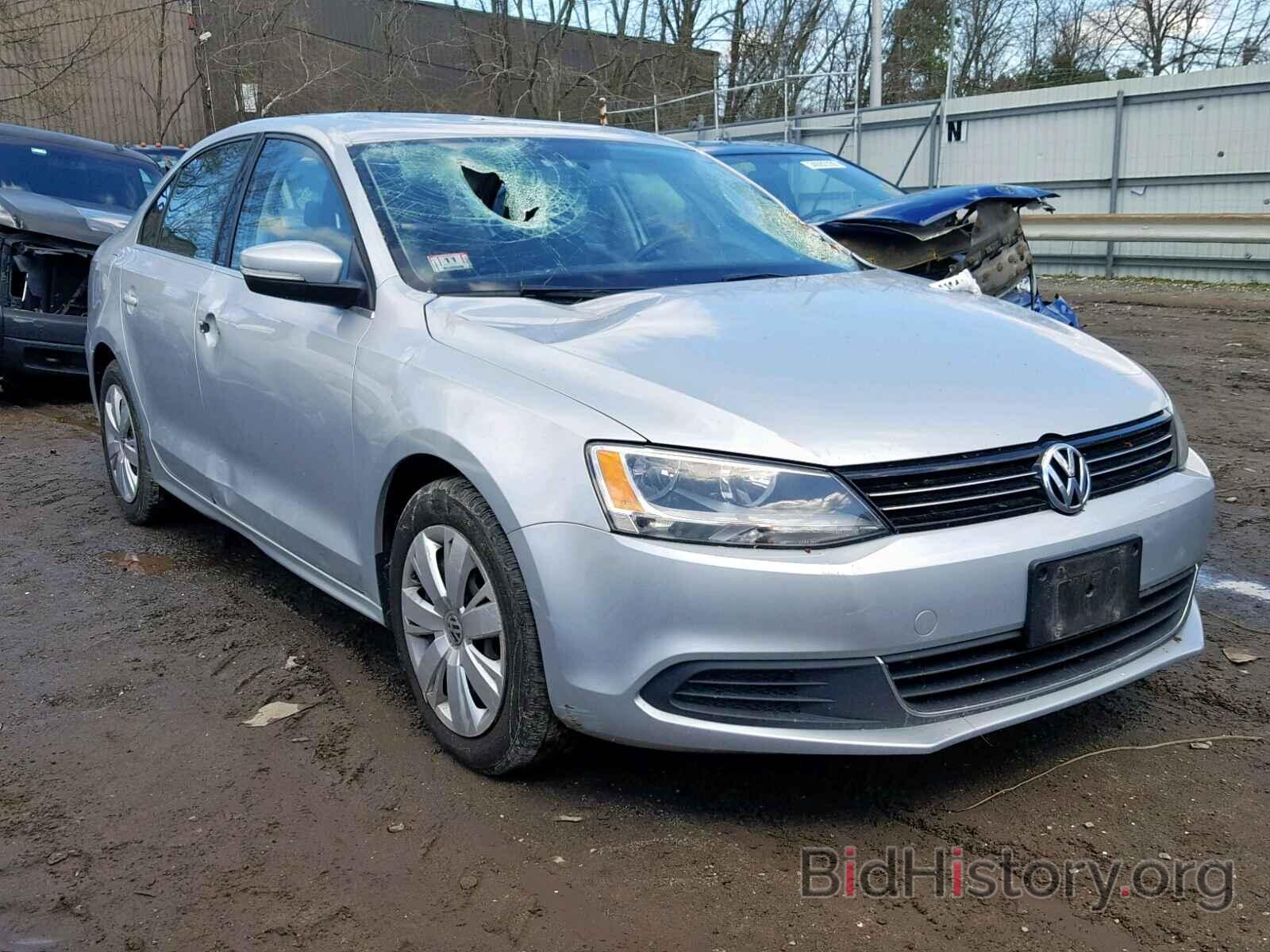 Фотография 3VWDP7AJ7DM373100 - VOLKSWAGEN JETTA 2013