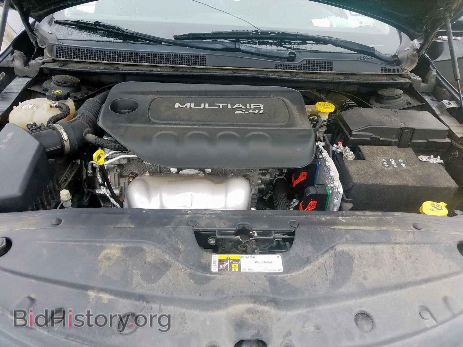 2016 CHRYSLER 200 - VIN: 1C3CCCAB9GN116868 - Фото 7