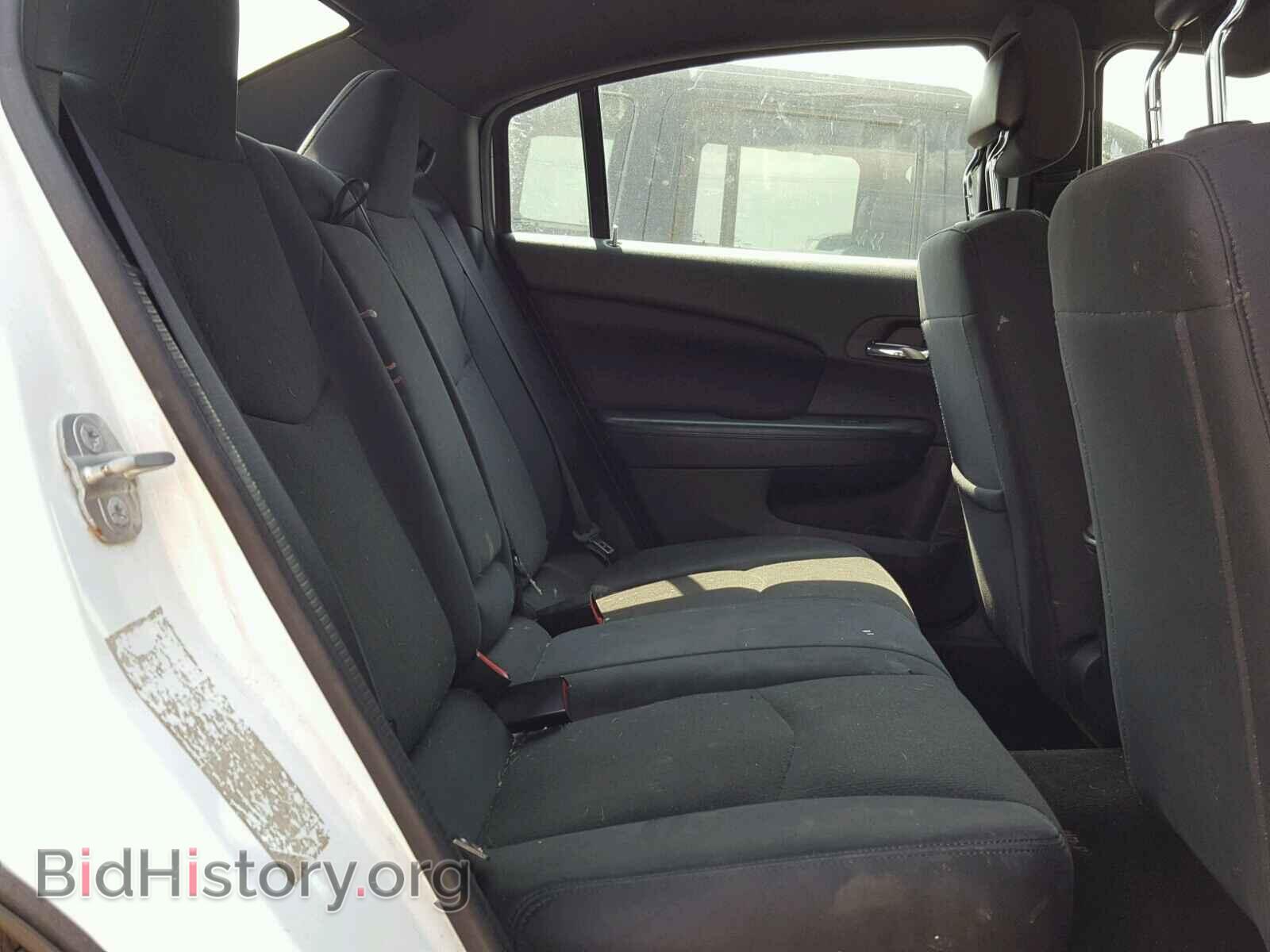 2014 CHRYSLER 200 - VIN: 1C3CCBAB6EN238322 - Фото 6