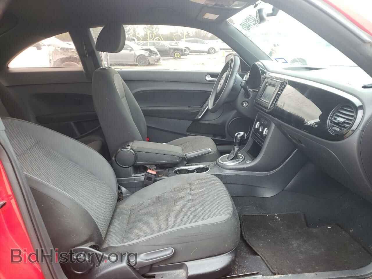 2014 VOLKSWAGEN BEETLE - VIN: 3VWF17AT9EM635115 - Фото 5