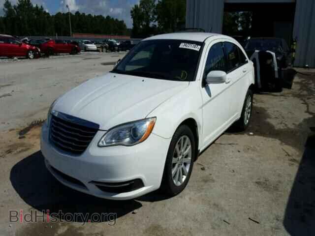 2012 CHRYSLER 200 - VIN: 1C3CCBBG1CN277102 - Фото 2