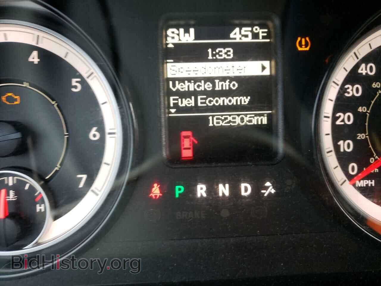 2018 RAM 1500 - VIN: 1C6RR6KG1JS299974 - Фото 8