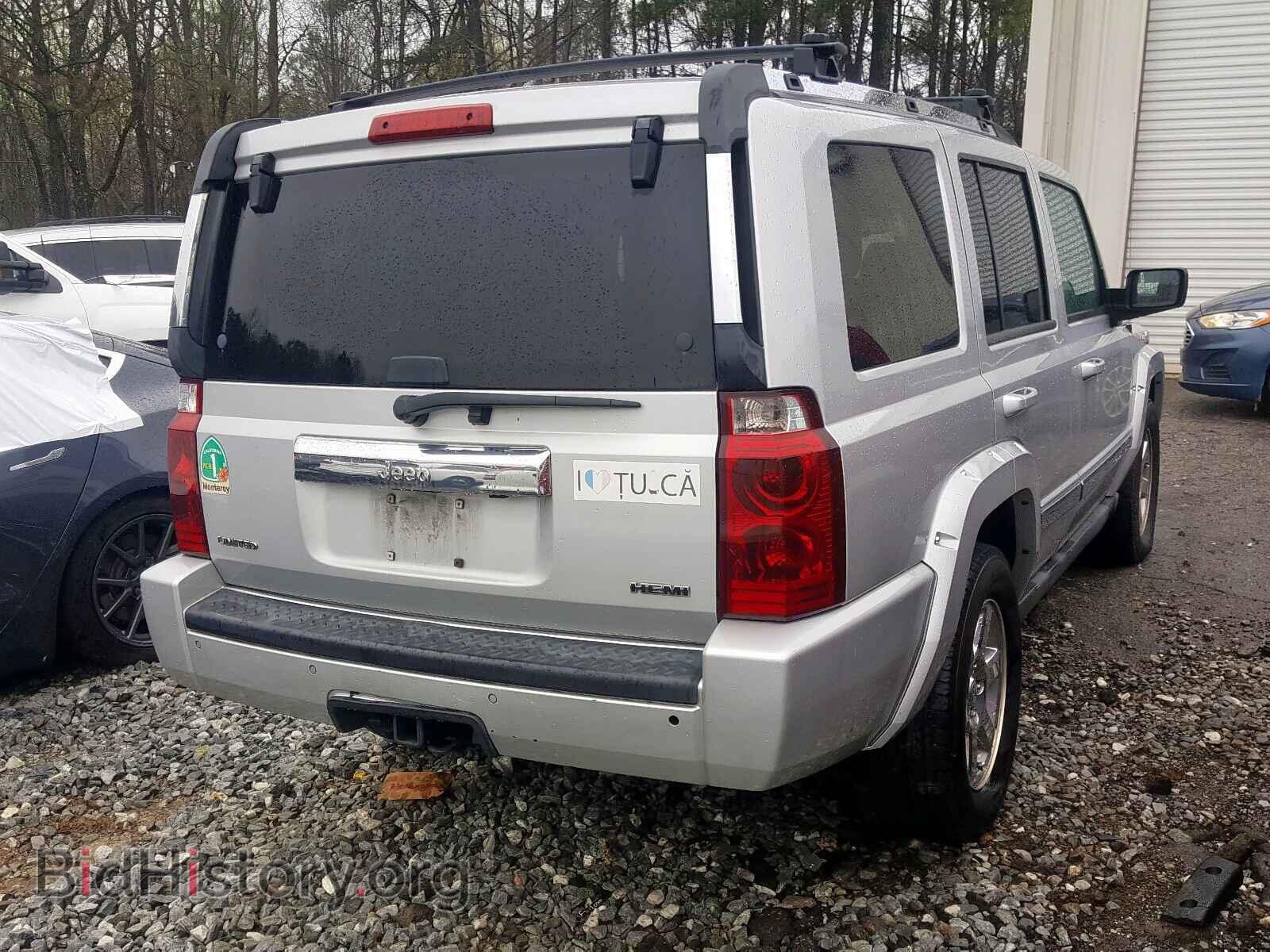 2007 JEEP COMMANDER - VIN: 1J8HH58207C531103 - Photo 4