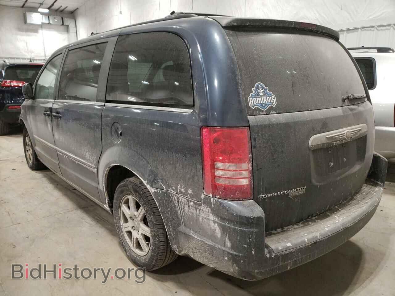 2008 CHRYSLER MINIVAN - VIN: 2A8HR54P18R636885 - Фото 3