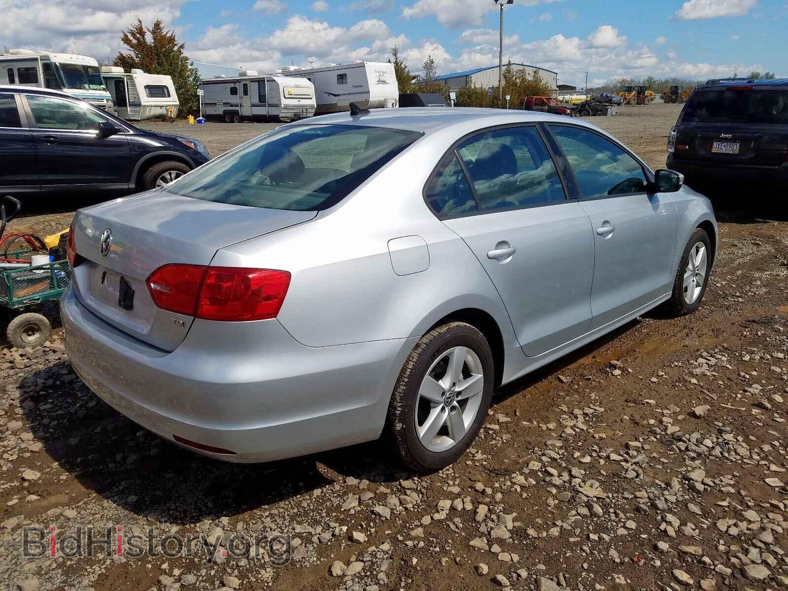 2012 VOLKSWAGEN JETTA - VIN: 3VWLL7AJ9CM401095 - Фото 4