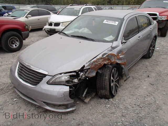 2013 CHRYSLER 200 - VIN: 1C3CCBBBXDN578103 - Фото 2