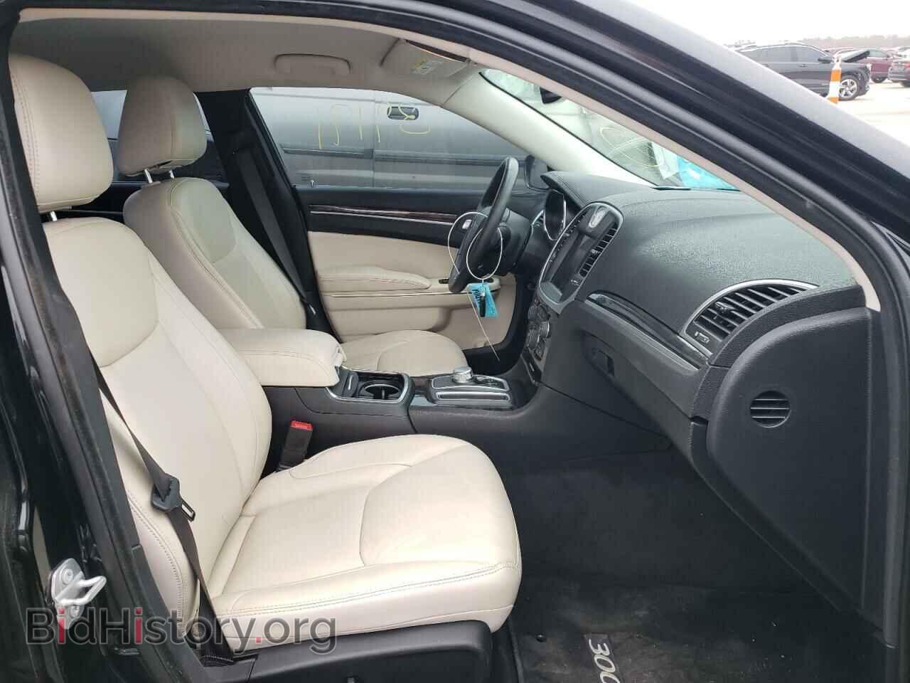 2016 CHRYSLER 300 - VIN: 2C3CCAAG2GH224290 - Фото 5