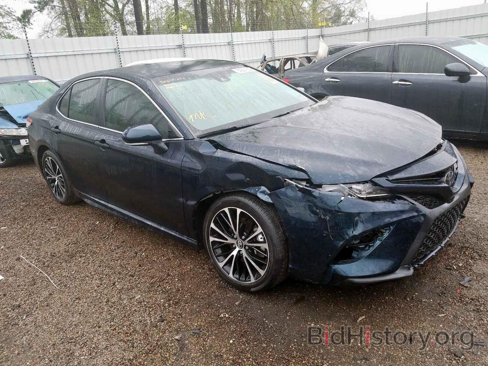 Photo 4T1B11HK7JU543661 - TOYOTA CAMRY 2018