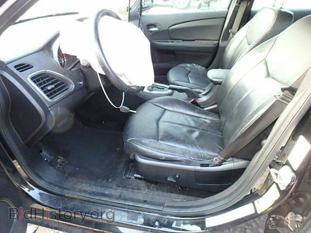 2011 CHRYSLER 200 - VIN: 1C3BC2FB2BN613753 - Photo 5