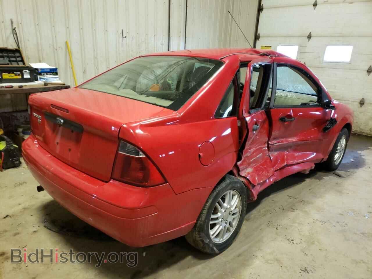 2007 FORD FOCUS - VIN: 1FAFP34N07W329842 - Фото 4