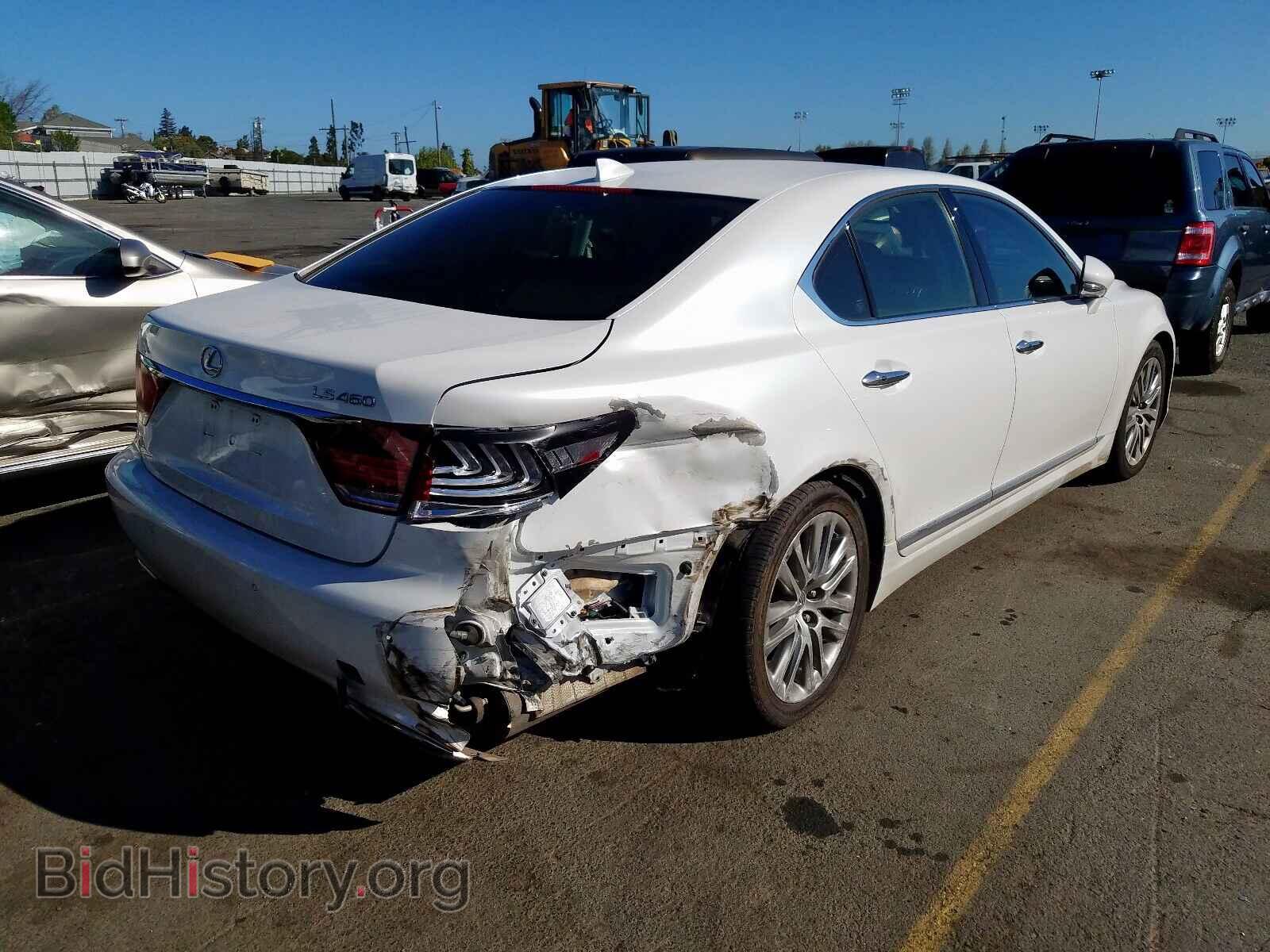 2015 LEXUS LS460 - VIN: JTHBL5EF6F5133592 - Photo 4