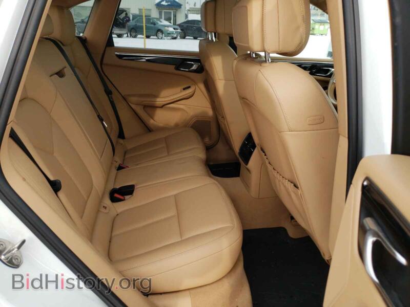 2016 Porsche MACAN (VIN WP1AB2A55GLB49922) — фото 6 из 10