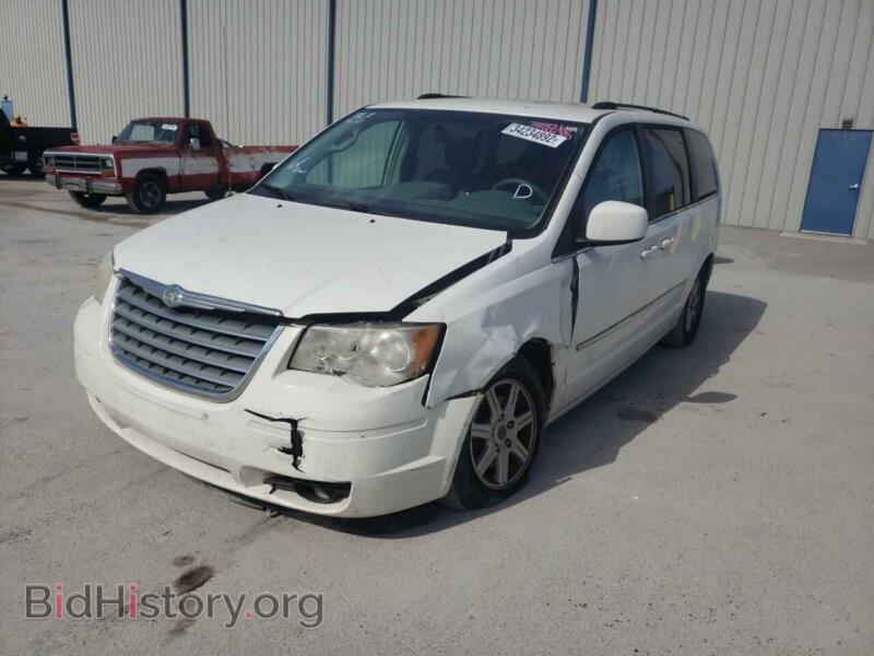 2010 Chrysler MINIVAN (VIN 2A4RR5D10AR176545) — photo 2 of 10