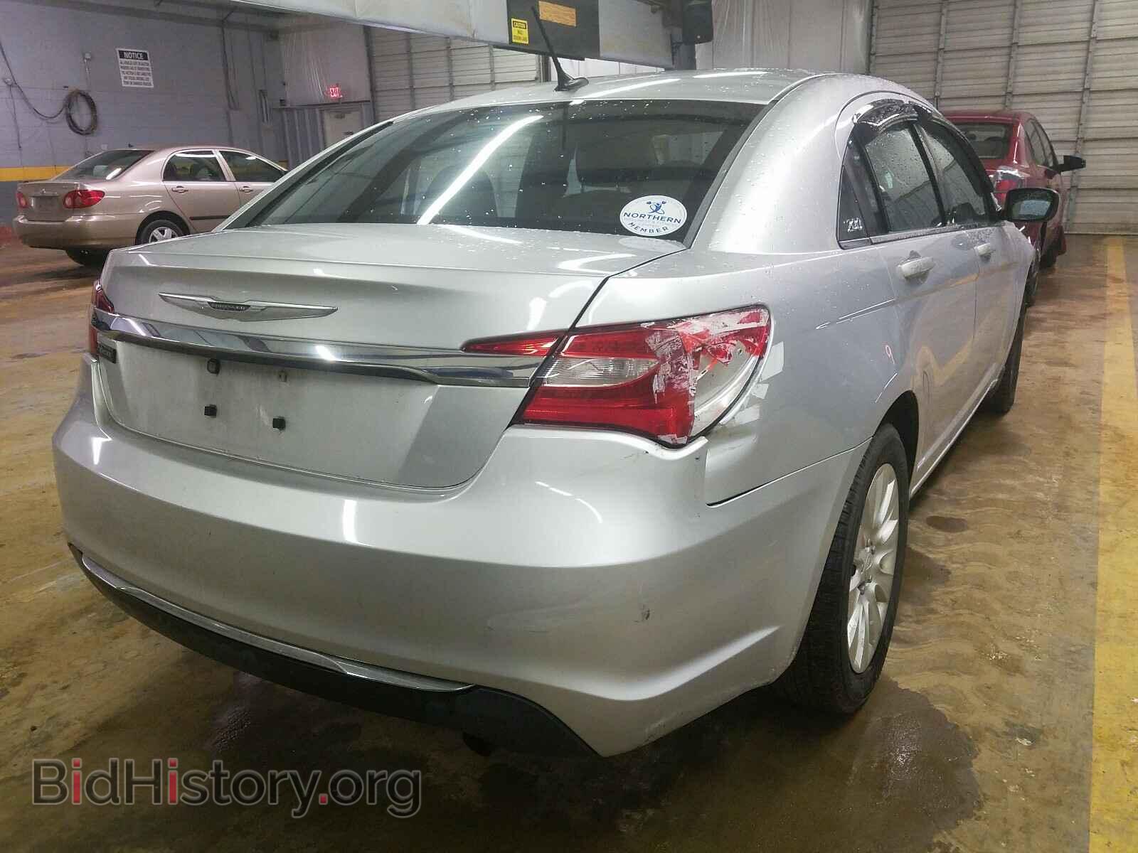 2012 CHRYSLER 200 - VIN: 1C3CCBAB8CN127140 - Фото 4