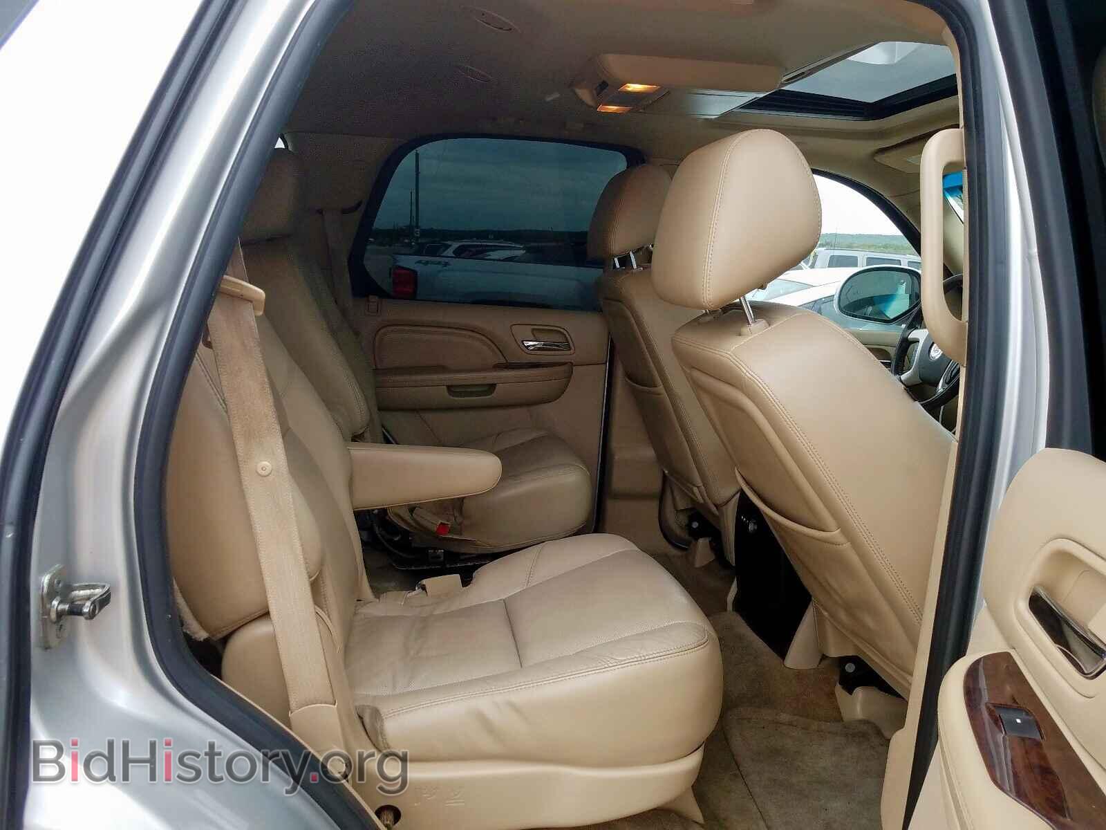 2011 CADILLAC ESCALADE - VIN: 1GYS4BEF4BR285591 - Фото 6