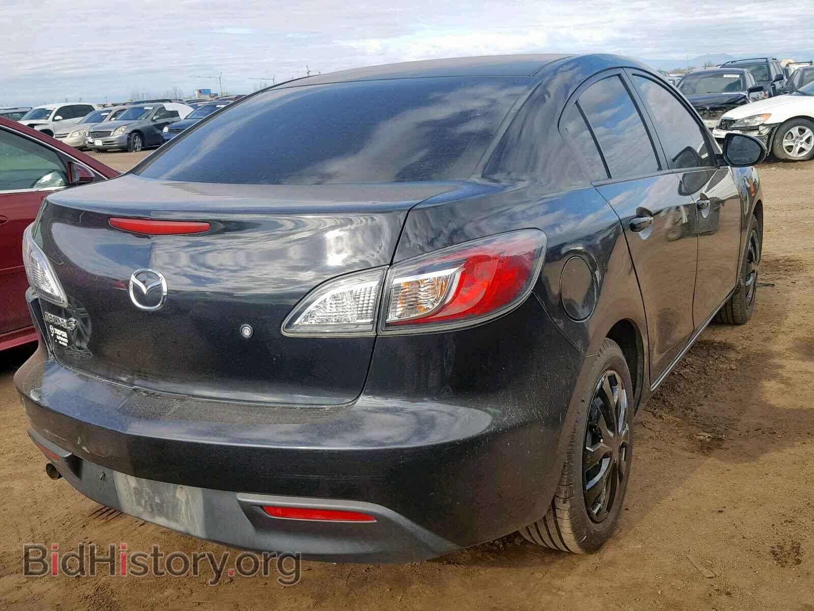 2011 MAZDA 3 - VIN: JM1BL1UF7B1391097 - Фото 4