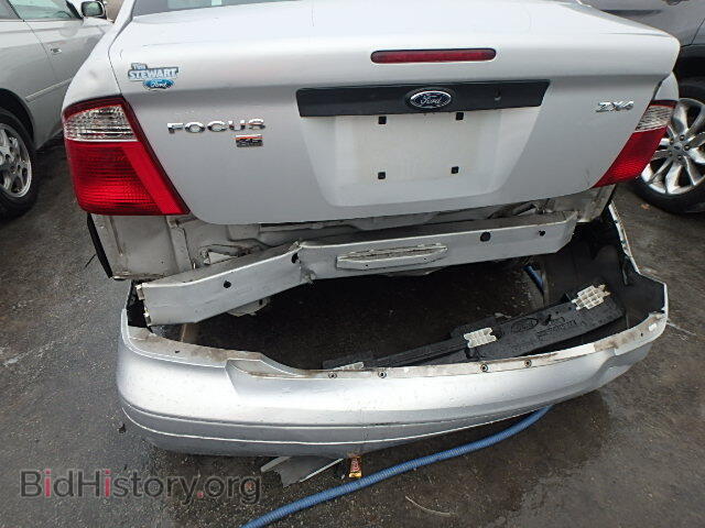 2006 FORD FOCUS - VIN: 1FAFP34N16W157562 - Фото 9
