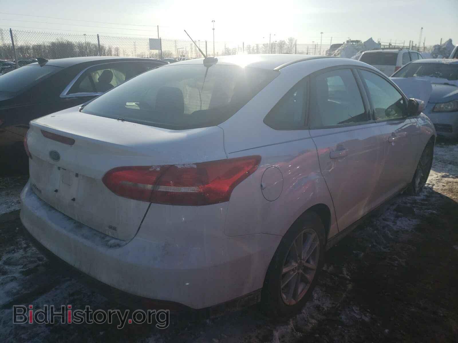2017 FORD FOCUS - VIN: 1FADP3F26HL340793 - Photo 4