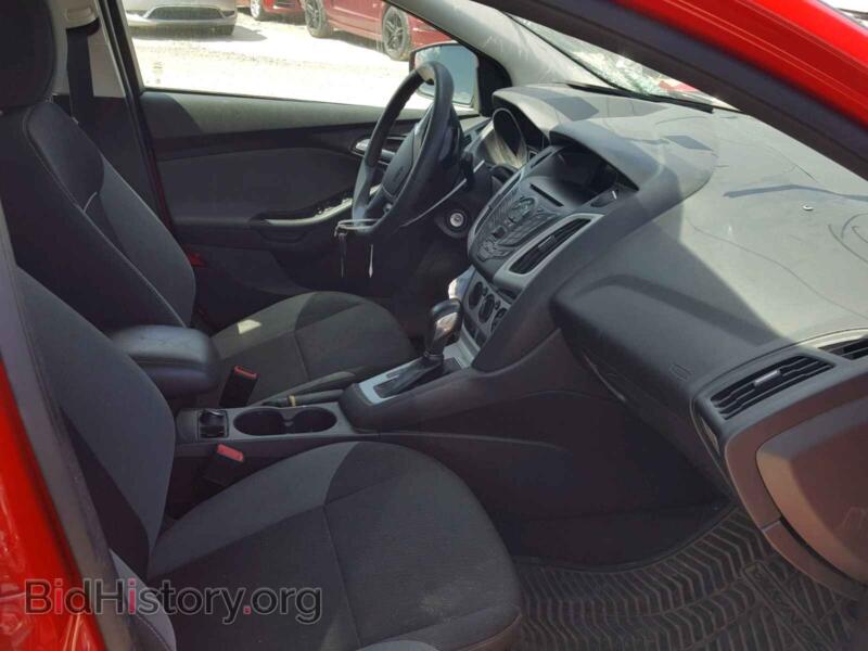2013 Ford FOCUS (VIN 1FADP3K27DL339460) — фото 5 из 10
