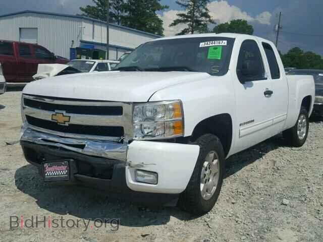 2011 CHEVROLET SILVERADO - VIN: 1GCRCSE04BZ220596 - Фото 2