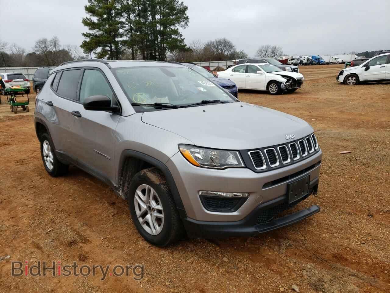 Фотография 3C4NJDAB3HT667136 - JEEP COMPASS 2017