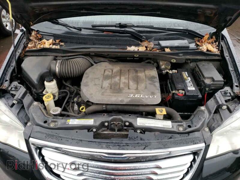 2011 Chrysler MINIVAN (VIN 2A4RR5DG5BR630794) — photo 7 of 10