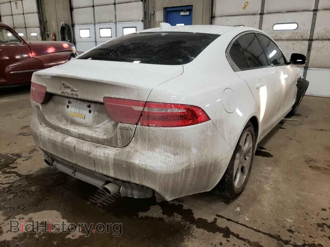 2017 JAGUAR XE - VIN: SAJAR4BG9HA959352 - Фото 4