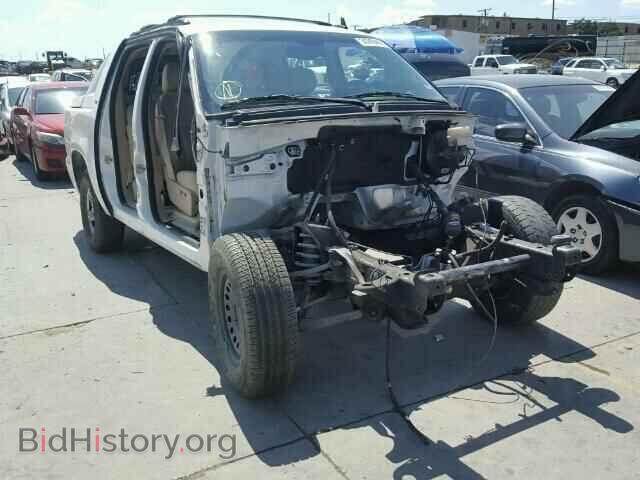 Фотография 3GNMCGE09BG163813 - CHEVROLET AVALANCHE 2011