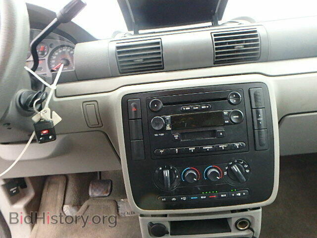 2006 FORD FREESTAR - VIN: 2FMZA51626BA05305 - Фото 9