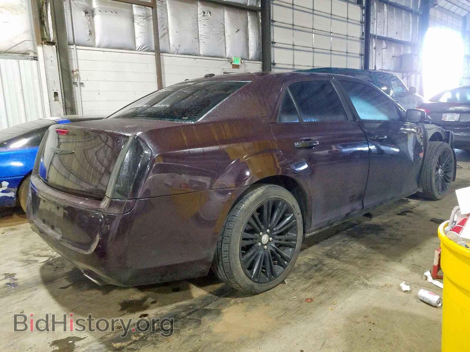 2012 CHRYSLER 300 - VIN: 2C3CCABG1CH140423 - Фото 4