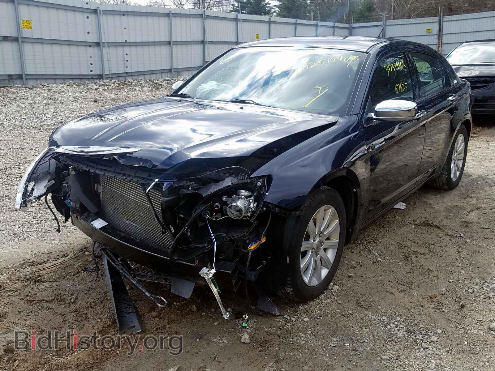2013 CHRYSLER 200 - VIN: 1C3CCBCG8DN679103 - Photo 2