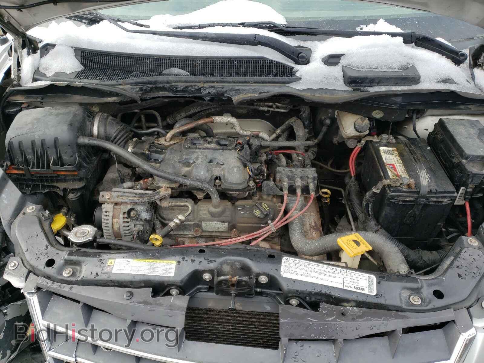 2009 CHRYSLER MINIVAN - VIN: 2A8HR44E79R557991 - Фото 7