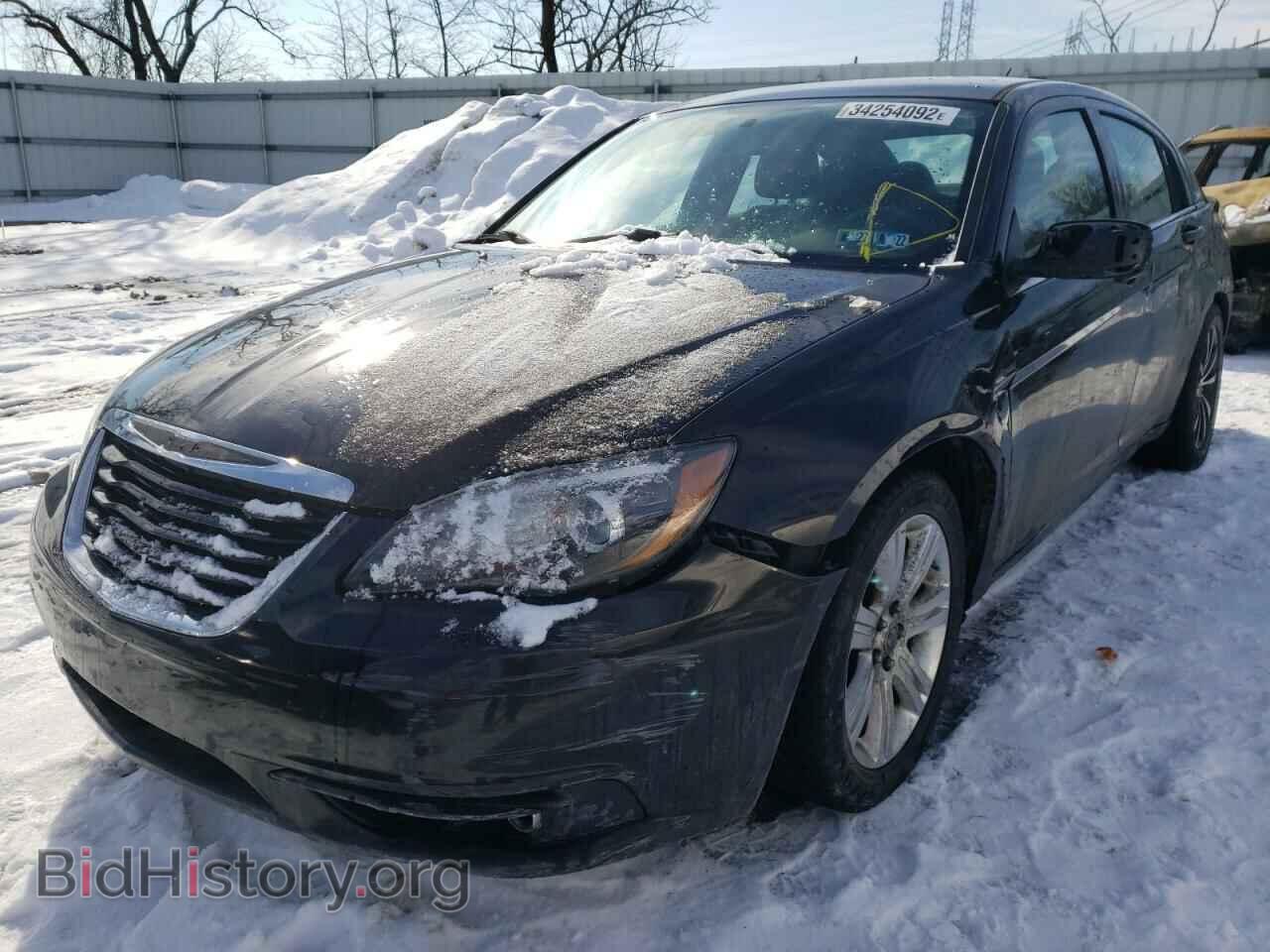2013 CHRYSLER 200 - VIN: 1C3CCBBB7DN674884 - Фото 2