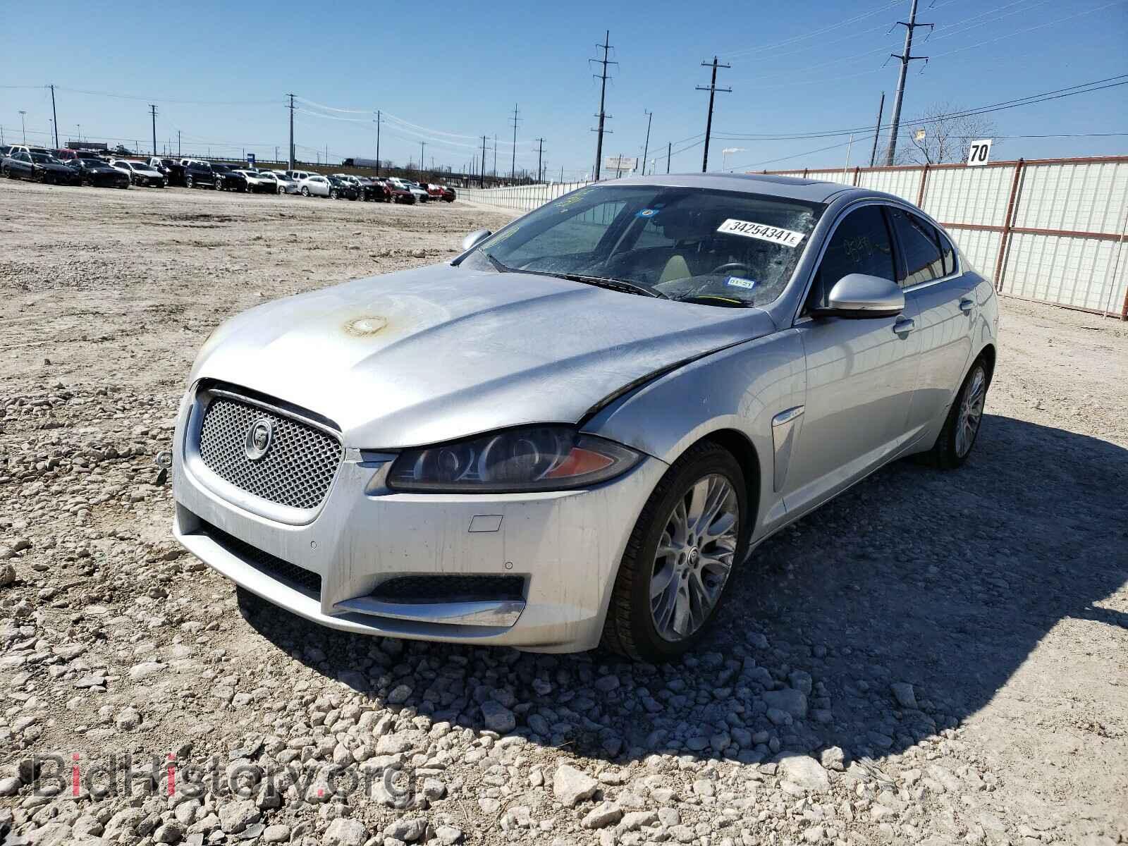 2013 JAGUAR XF - VIN: SAJWA0E75D8S62893 - Фото 2