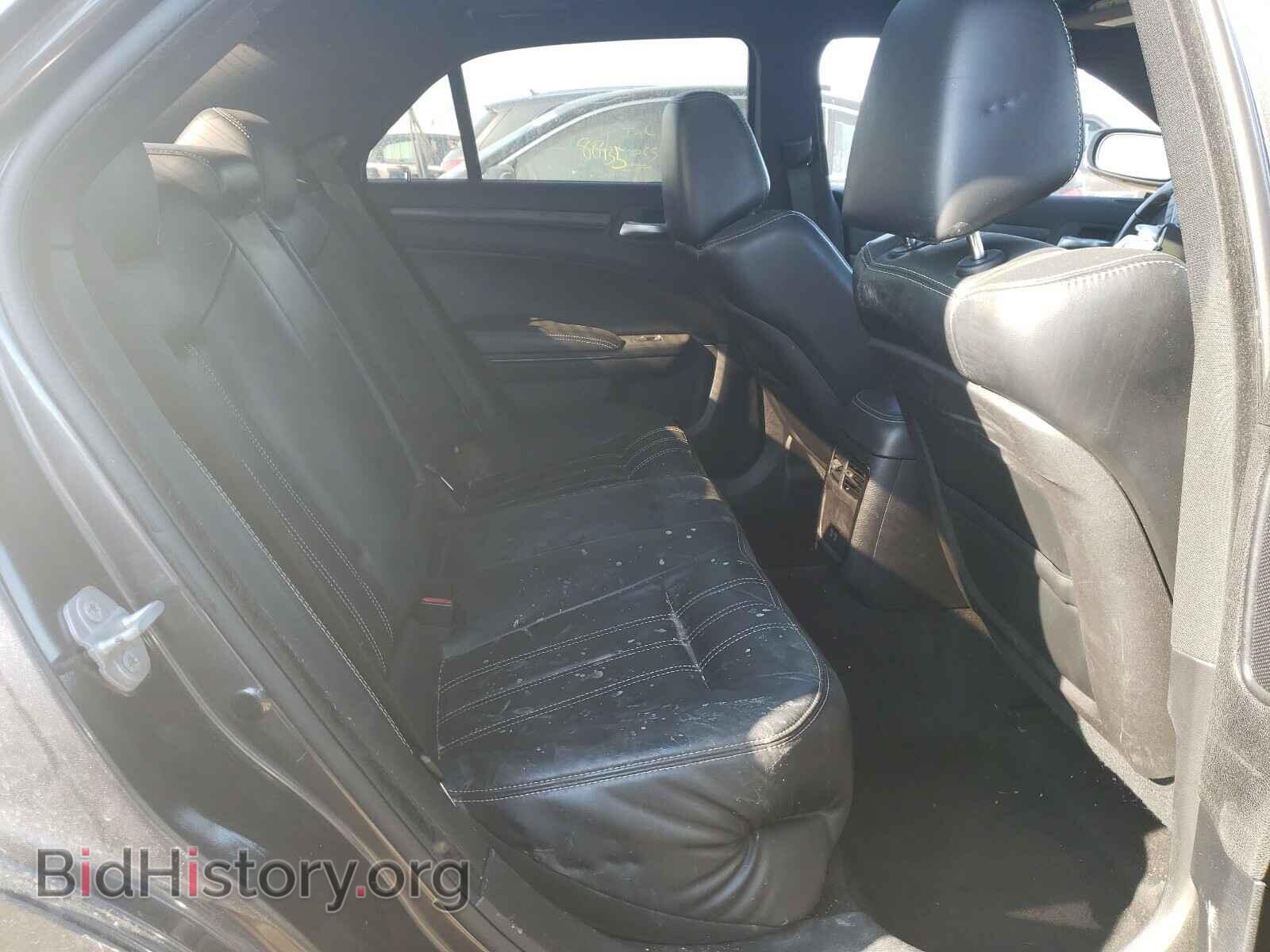 2015 CHRYSLER 300 - VIN: 2C3CCABG3FH922551 - Фото 6