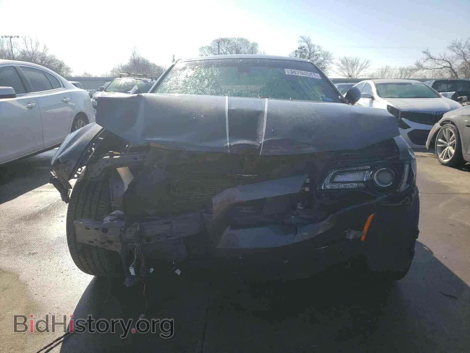 2015 CHRYSLER 300 - VIN: 2C3CCABG3FH922551 - Фото 9