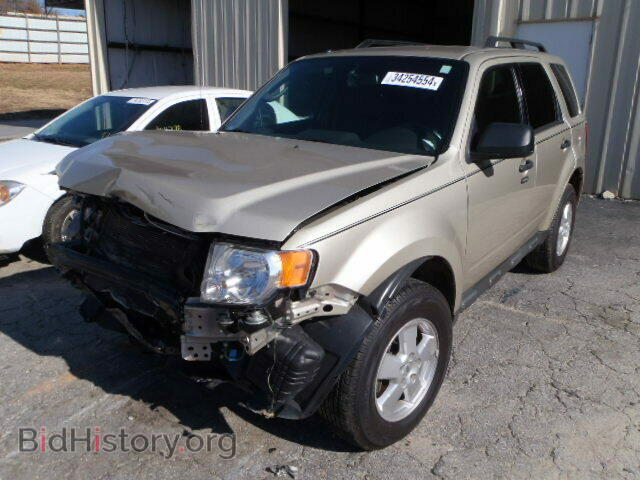 2011 FORD ESCAPE - VIN: 1FMCU0D76BKB75025 - Фото 2
