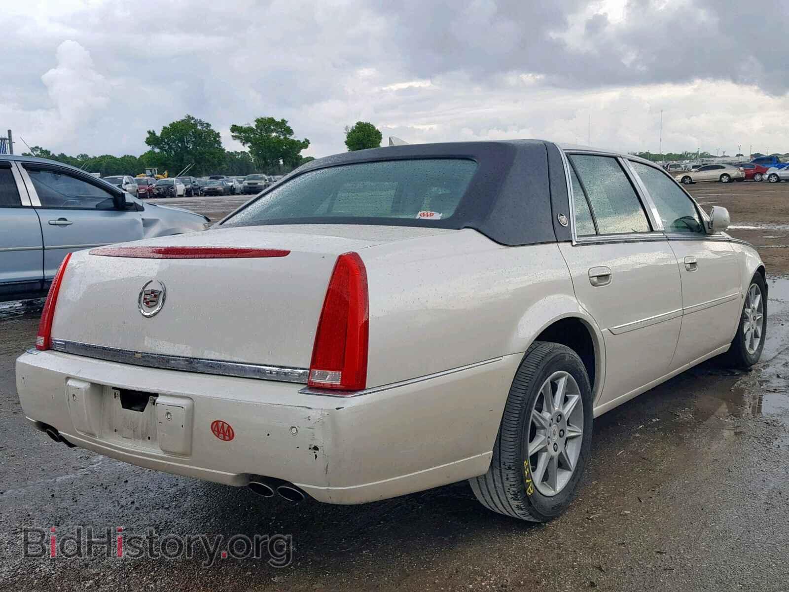2010 CADILLAC DTS - VIN: 1G6KD5EY3AU103242 - Фото 4