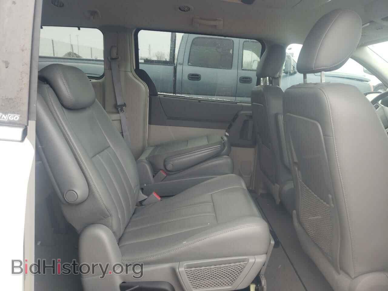 2010 CHRYSLER MINIVAN - VIN: 2A4RR5D11AR109629 - Фото 6