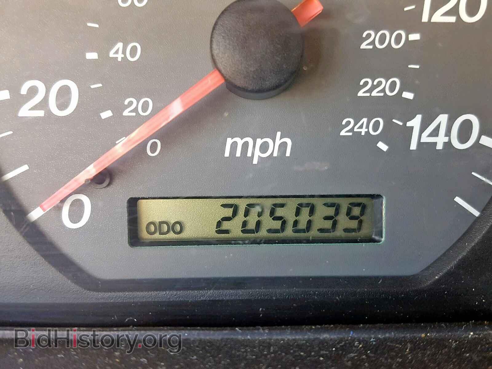 2000 MAZDA 626 - VIN: 1YVGF22C4Y5127620 - Фото 8