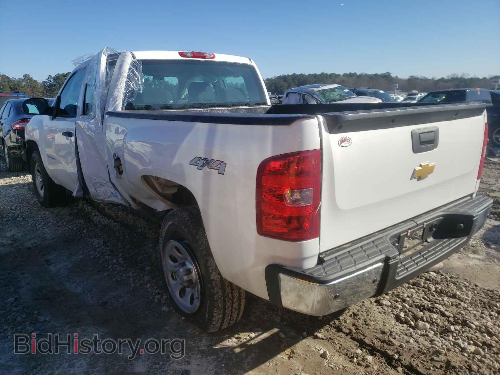2013 CHEVROLET SILVERADO - VIN: 1GCRKPEA0DZ329374 - Фото 3