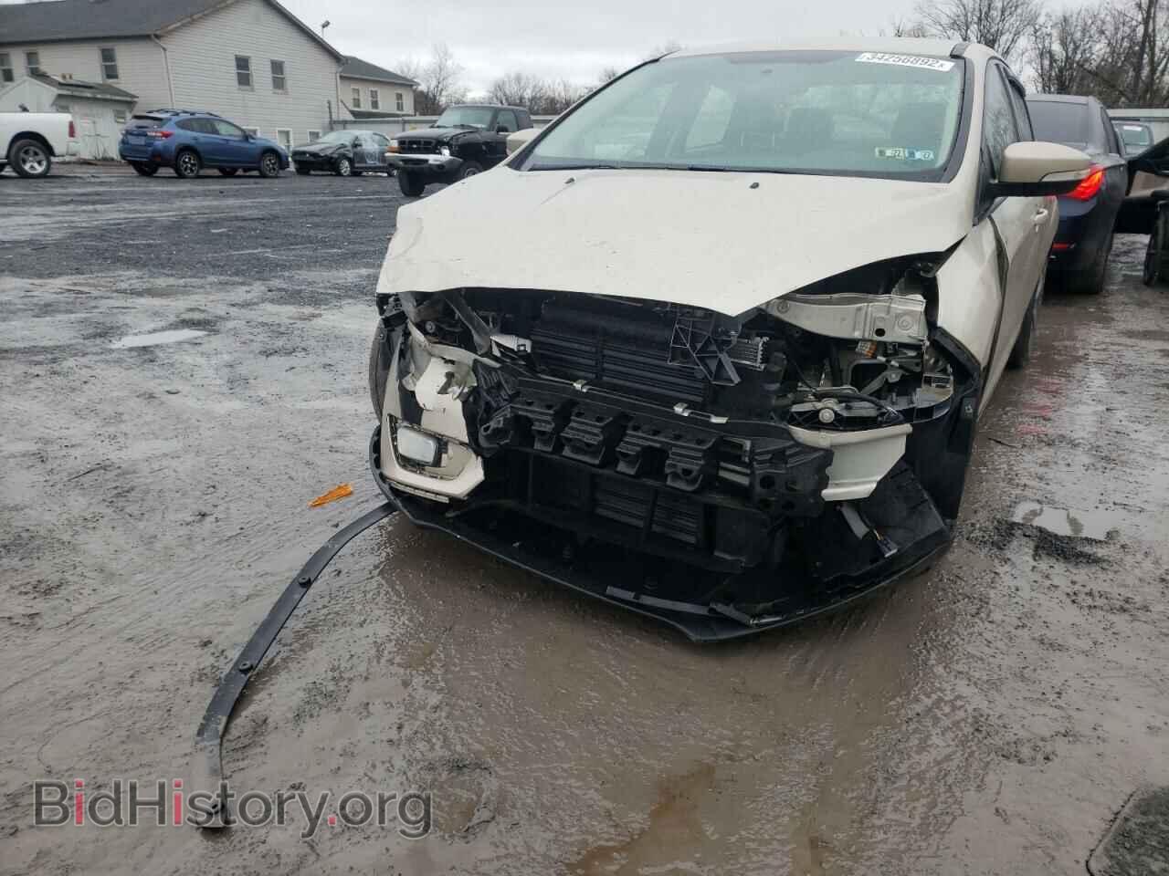 2018 FORD FOCUS - VIN: 1FADP3FE5JL200623 - Photo 9