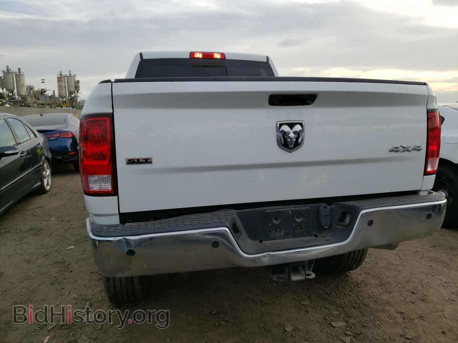 2018 RAM 2500 - VIN: 3C6UR5DL8JG242600 - Photo 10