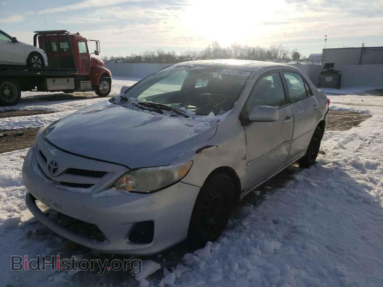 2011 TOYOTA COROLLA - VIN: 2T1BU4EE2BC640891 - Фото 2