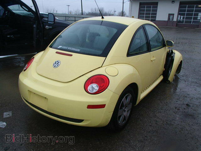 2006 VOLKSWAGEN BEETLE - VIN: 3VWPW31C46M418085 - Фото 4