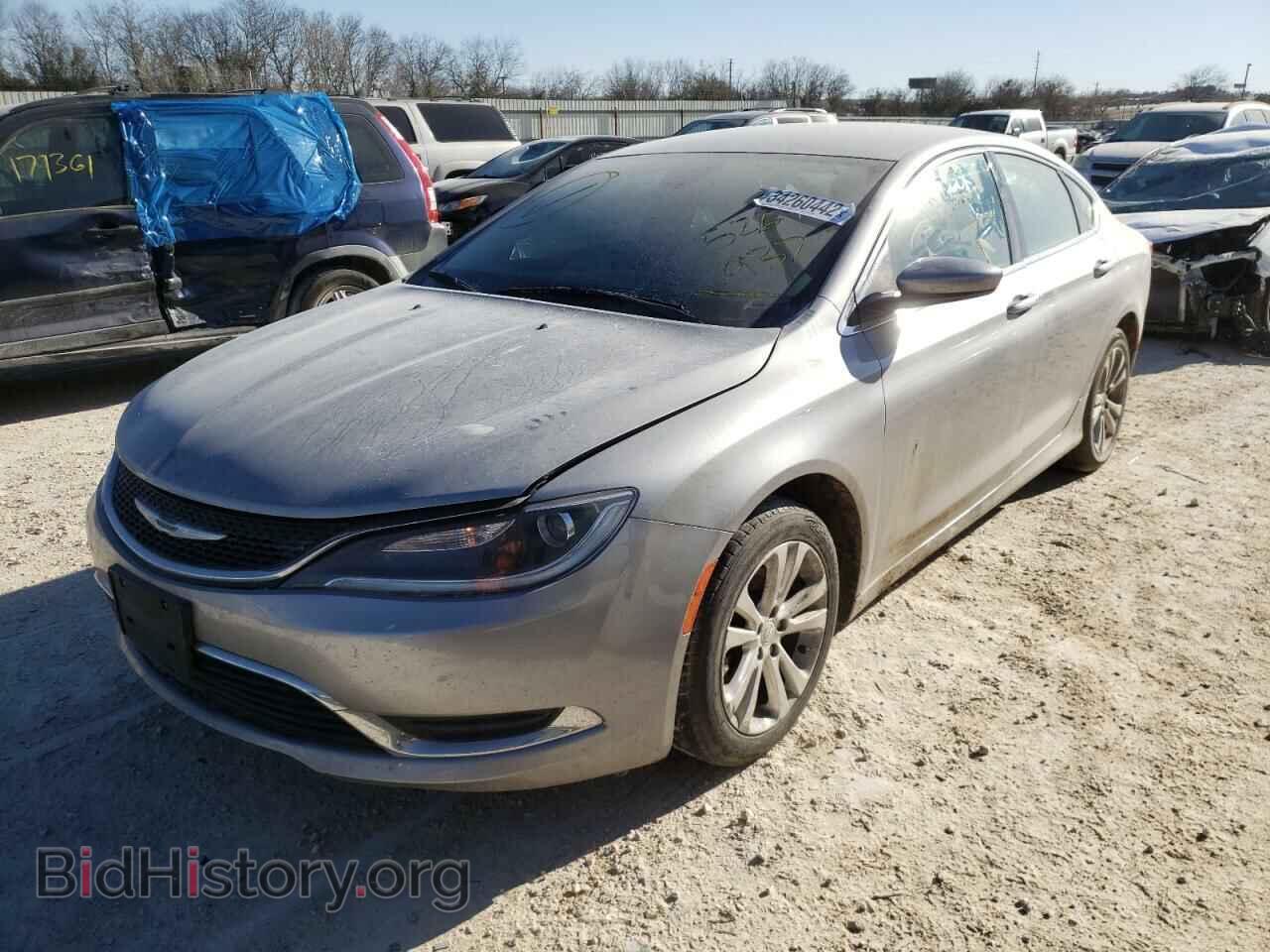 2015 CHRYSLER 200 - VIN: 1C3CCCAB5FN526937 - Фото 2
