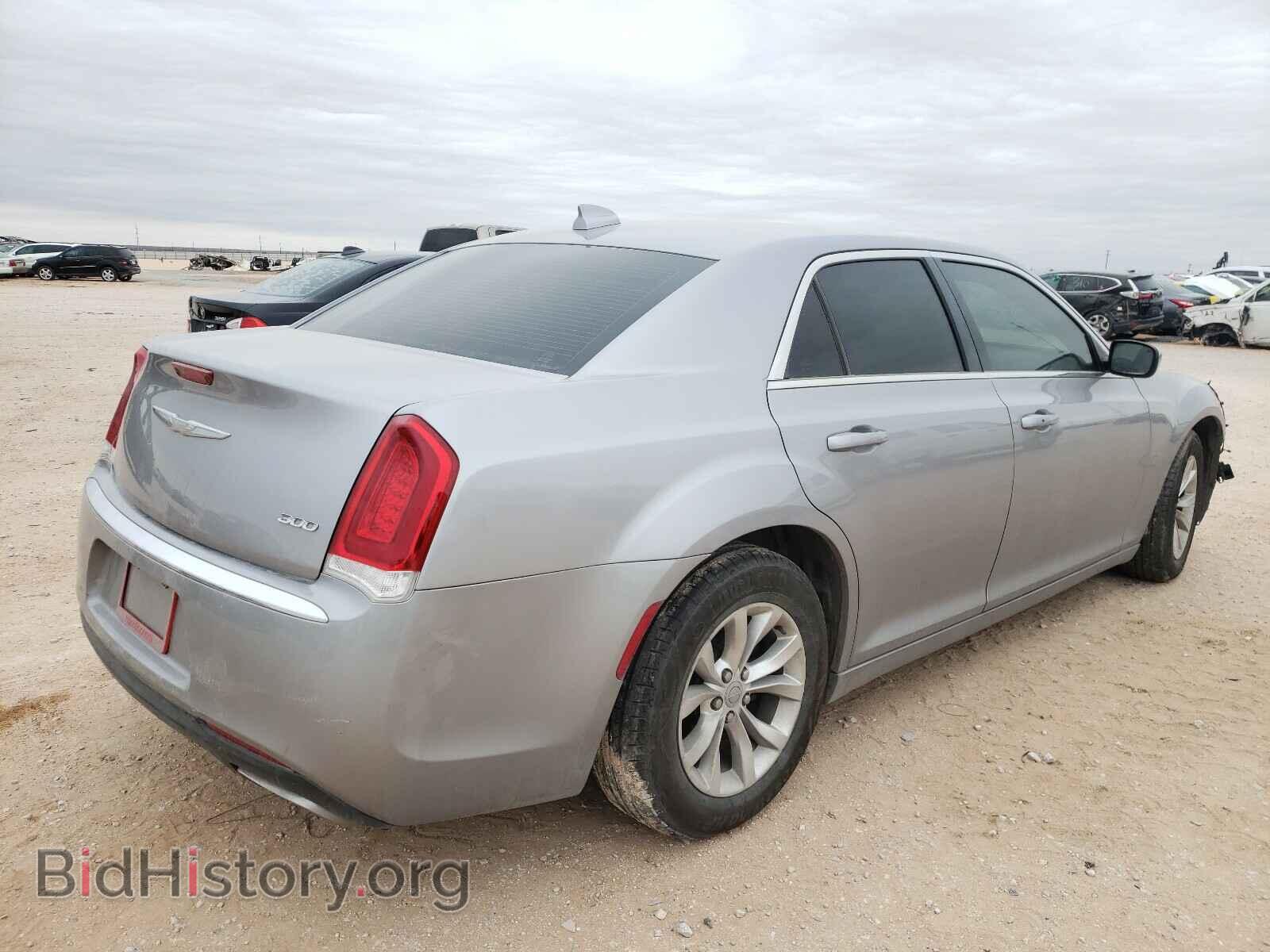 2016 CHRYSLER 300 - VIN: 2C3CCAAG7GH190539 - Фото 4