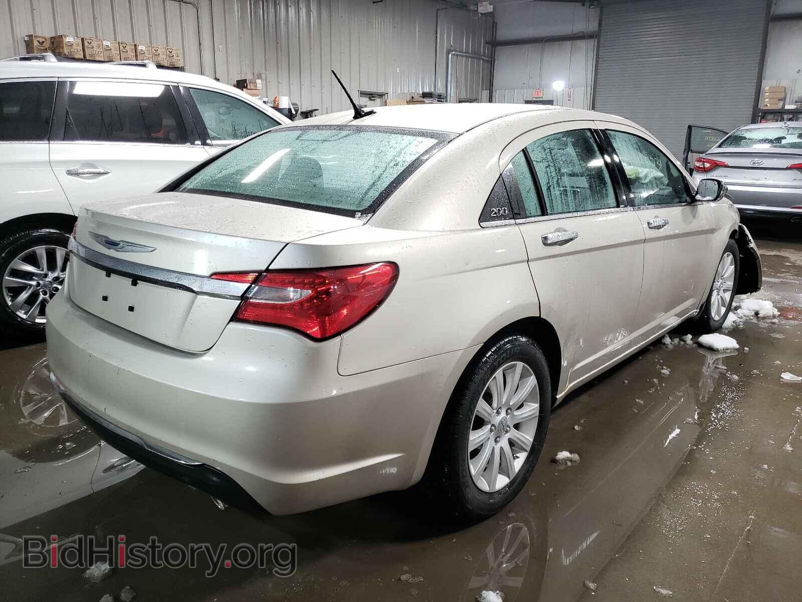 2014 CHRYSLER 200 - VIN: 1C3CCBCG4EN185550 - Photo 4