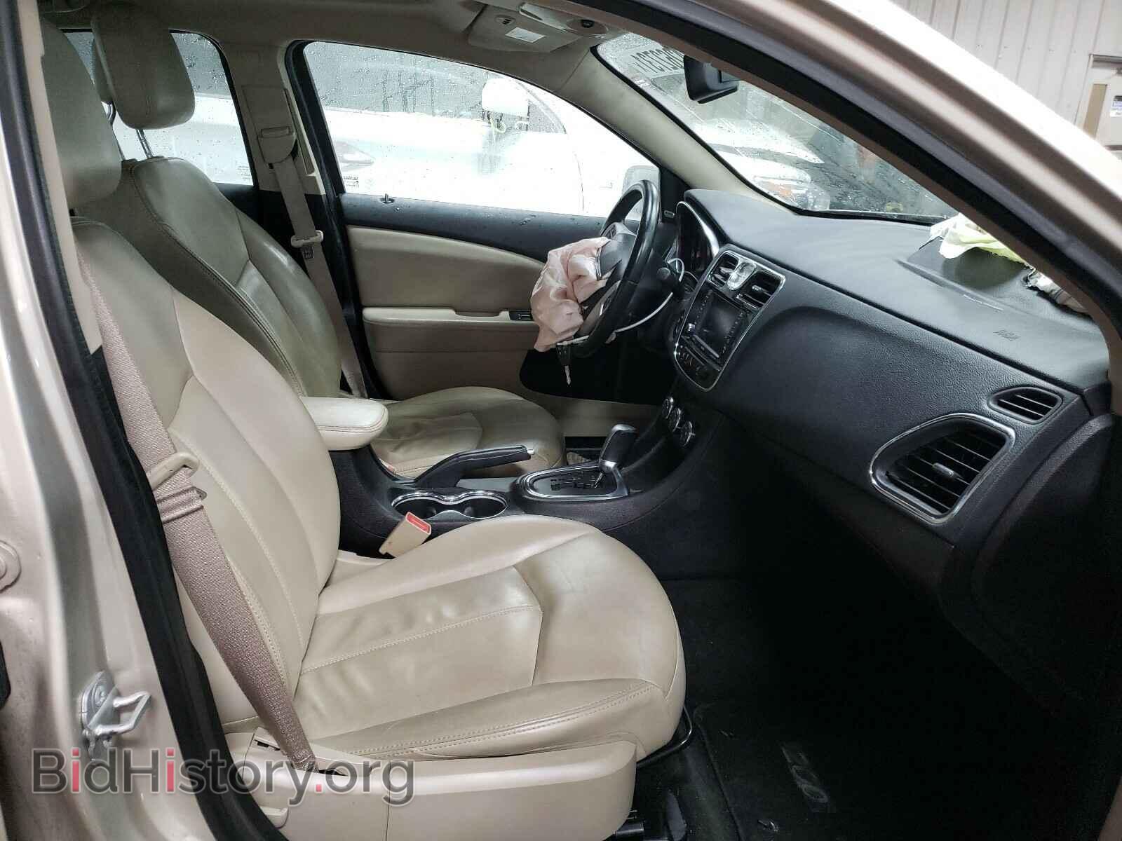 2014 CHRYSLER 200 - VIN: 1C3CCBCG4EN185550 - Photo 5