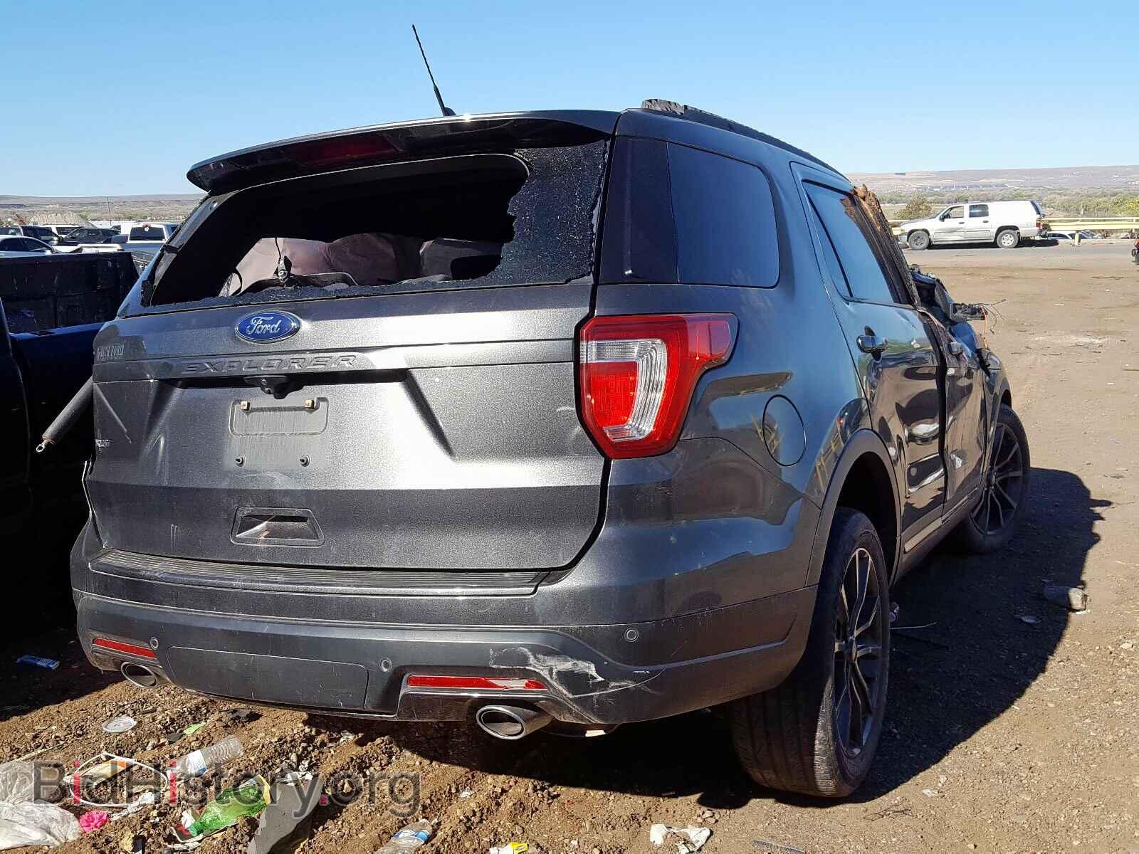 2018 FORD EXPLORER - VIN: 1FM5K7D88JGA42350 - Фото 4